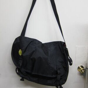 Timbuk2 Large Classic Messenger Bag Black w/Waterproof Interior-NEW with Tags